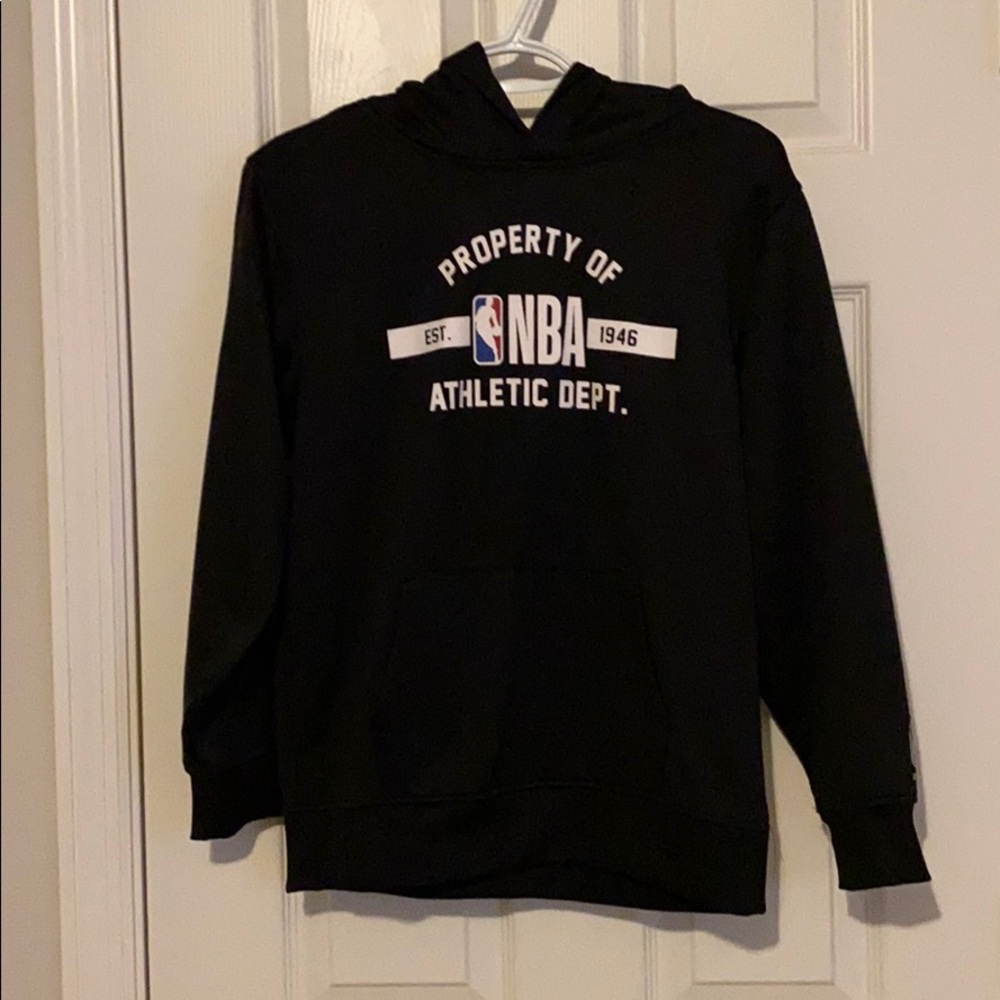 Sweaters - Picture 7 of 9